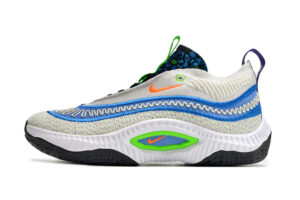 Nike Cosmic Unity 3