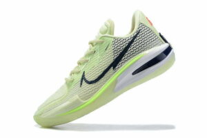 Nike GT. Cut