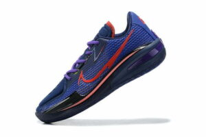 Nike GT. Cut