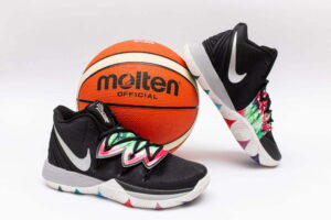 Кроссовки Nike Kyrie 5
