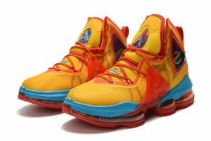 Nike LeBron 19