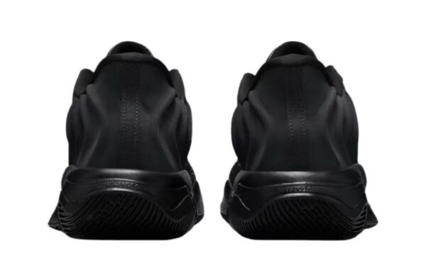 Nike Giannis Immortality 4 Black/gold — изображение 5