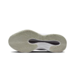 Nike G.T. Hustle Academy  White/Black/Light — лучшая цена